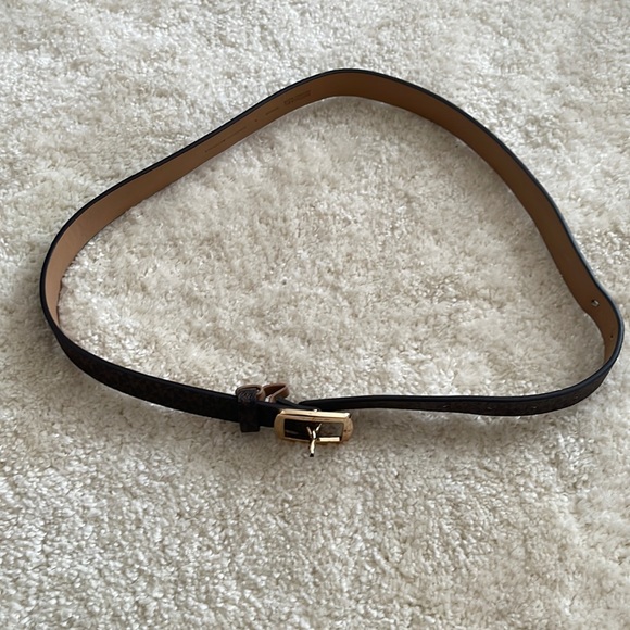 MK belts - Picture 1 of 3